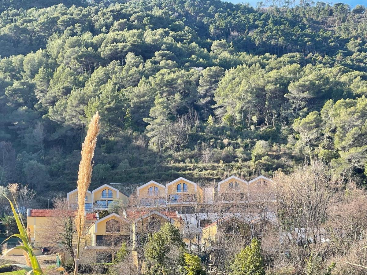 Les Jardins Du Soleil Apartman Gorbio Kültér fotó